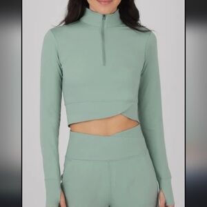 NWT Yogalicious Lux Nola Half Zip Crop Pullover In Green Milieu Size Medium